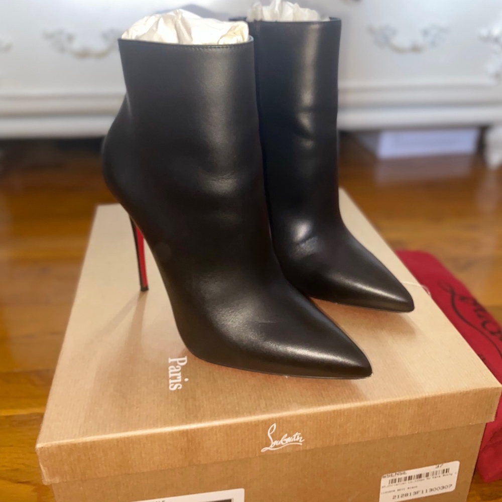CHRISTIAN LOUBOUTIN So Kate 100 leather ankle boots